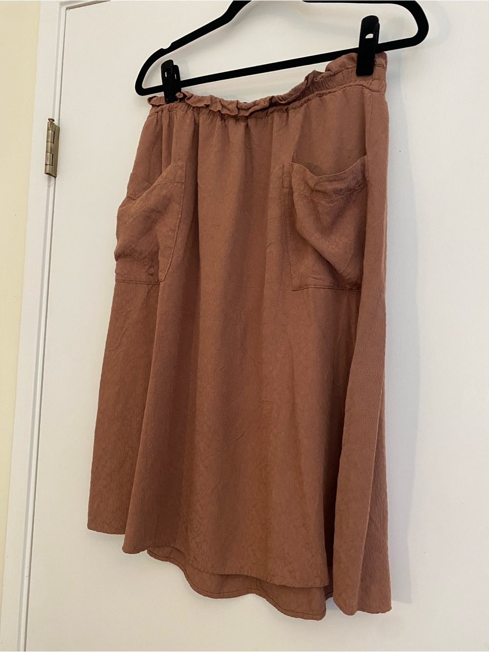 Sozy Ruffled Elastic Waist A-Line Skirt in Dusty Rose